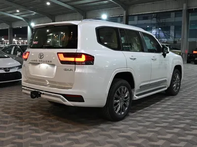 2024 تويوتا لاند كروزر جي اكس ار4