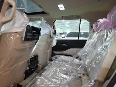 2024 تويوتا لاند كروزر جي اكس ار4