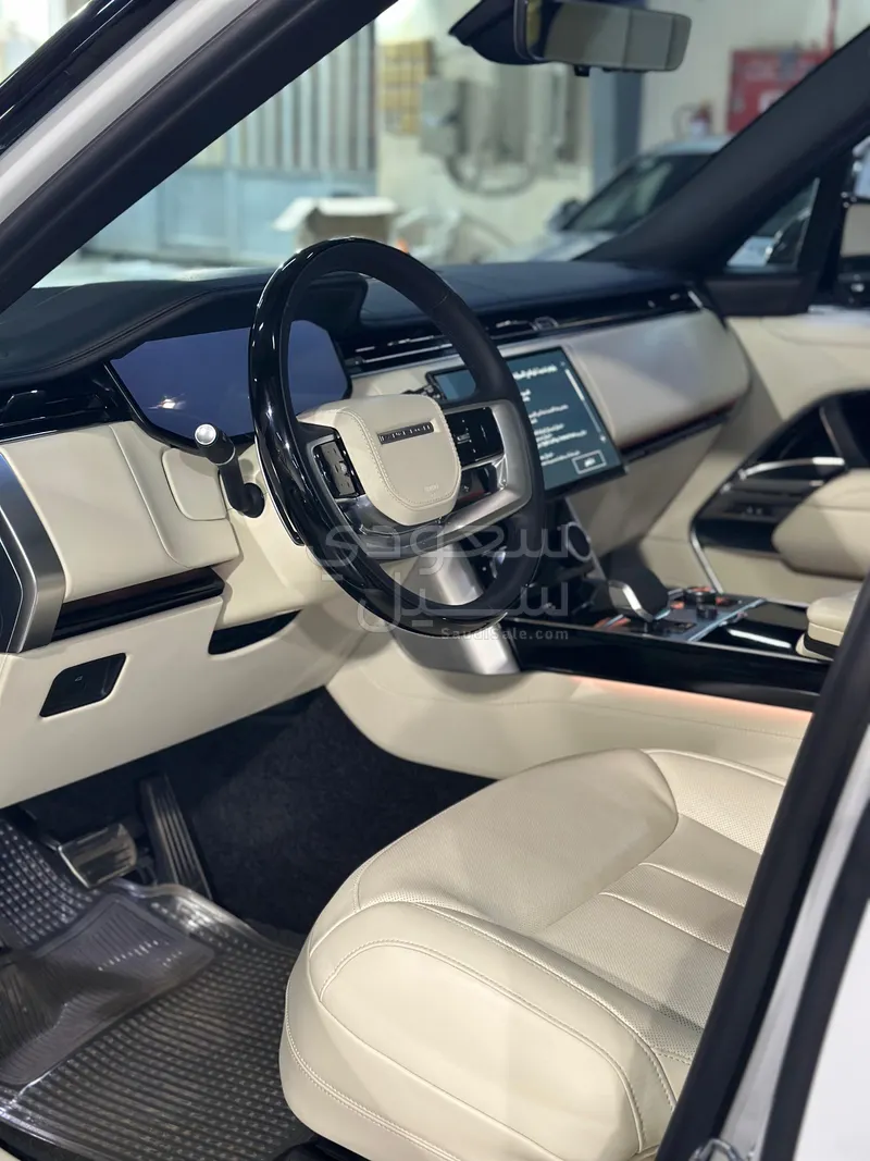 2024 Land Rover Range Rover Autobiography
