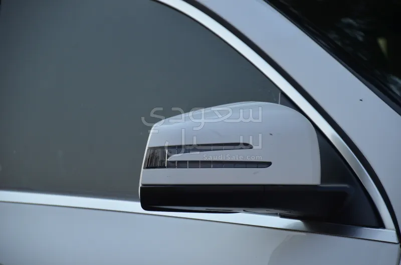 2016 مرسيدس - بنز جي إل إي 400