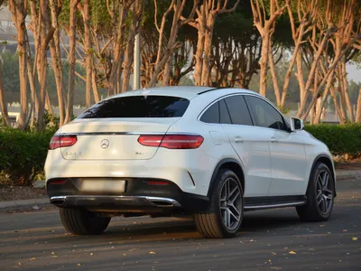 2016 مرسيدس - بنز جي إل إي 400