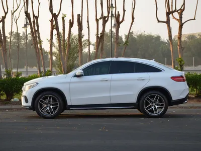 2016 مرسيدس - بنز جي إل إي 400