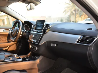 2016 مرسيدس - بنز جي إل إي 400