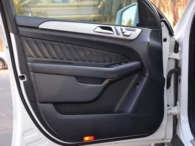 2016 مرسيدس - بنز جي إل إي 400