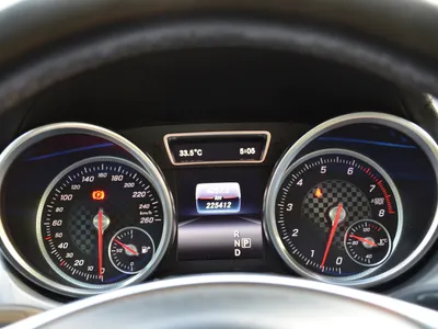 2016 مرسيدس - بنز جي إل إي 400