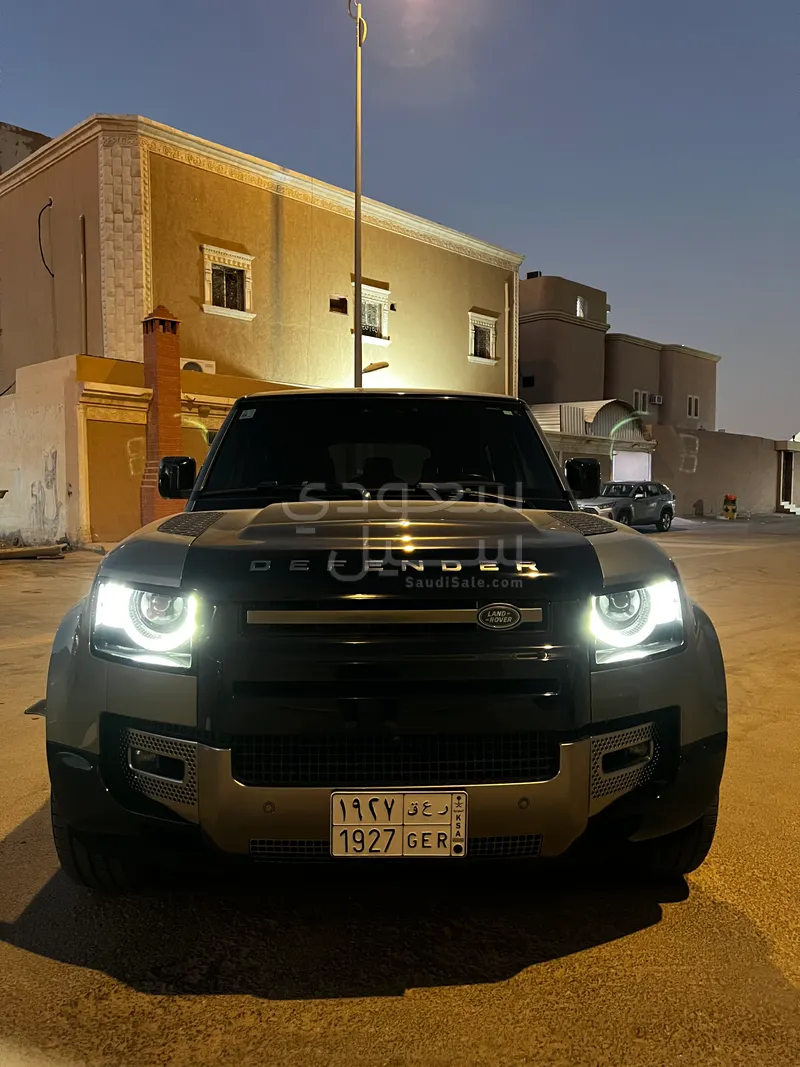 2020 لاند روفر ديفيندر اكس 110