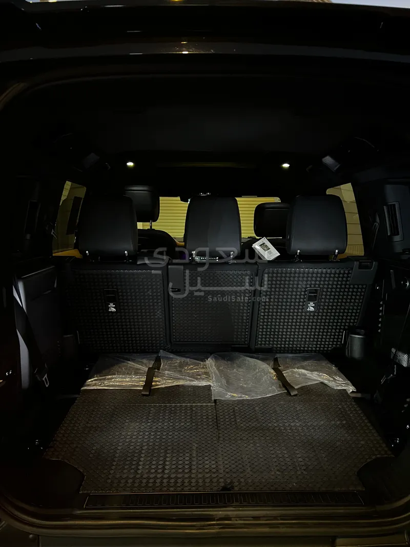 2020 لاند روفر ديفيندر اكس 110