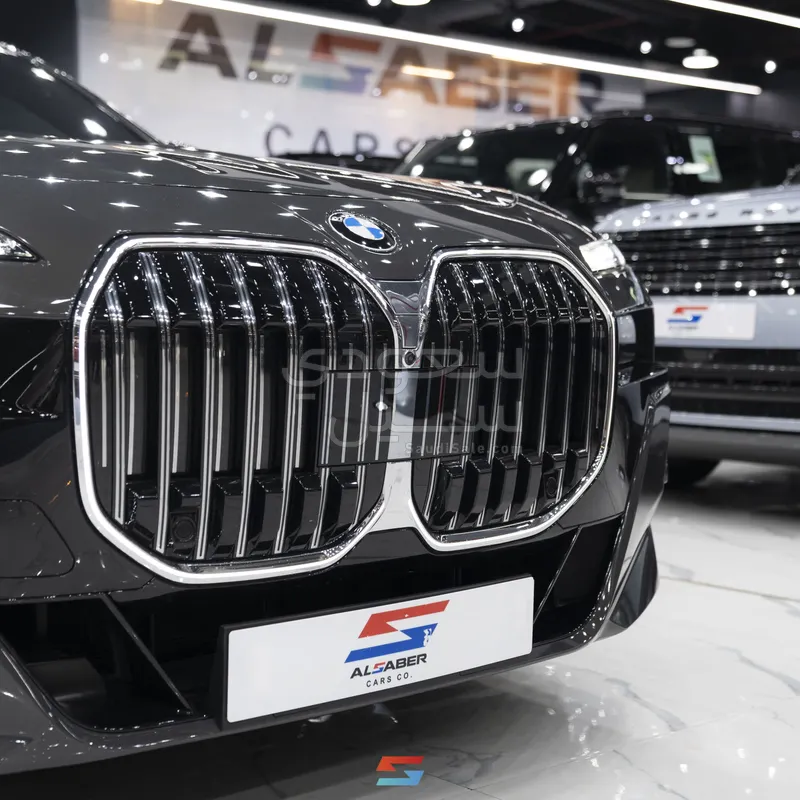 2026 بي ام دبليو الفئة السابعة 735أي