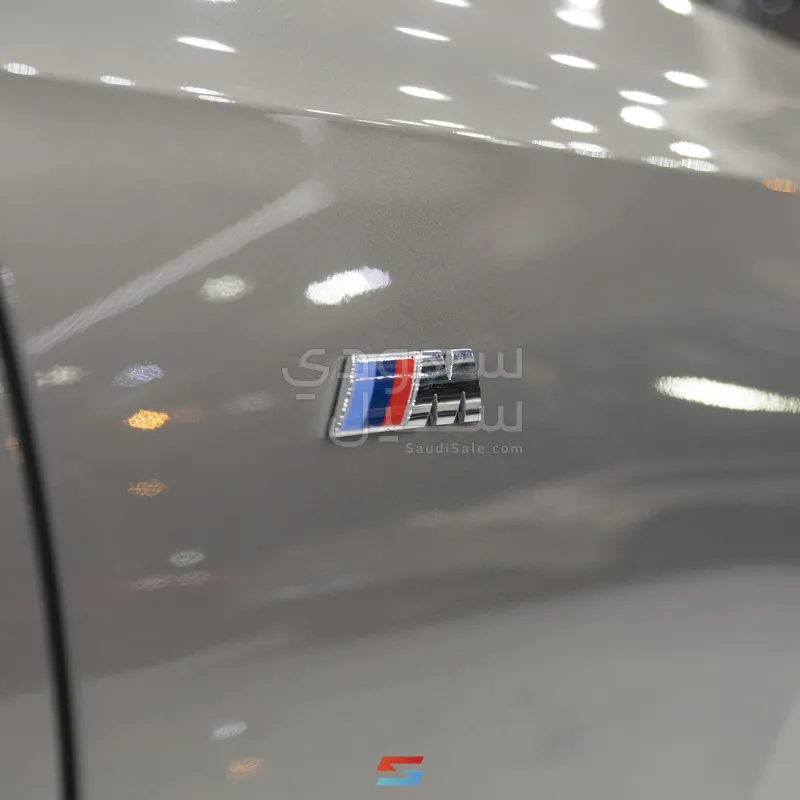 2026 بي ام دبليو الفئة السابعة 735أي