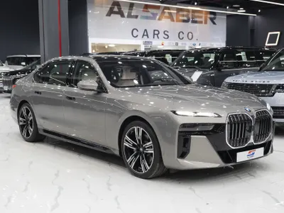 2026 بي ام دبليو الفئة السابعة 735أي