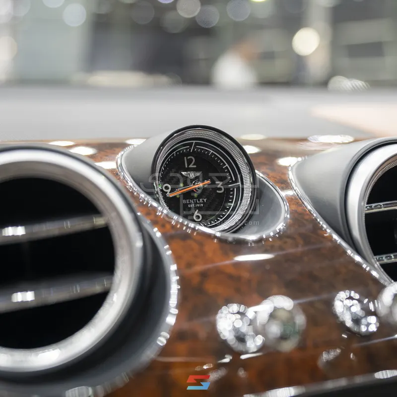 2017 بنتلي بنتايجا الاصدار الاول