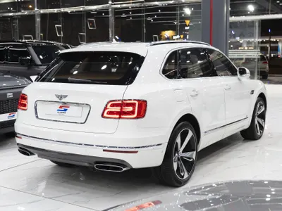 2017 بنتلي بنتايجا الاصدار الاول