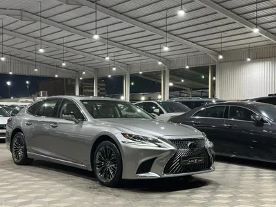 2018 لكزس إل إس 350