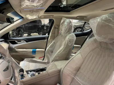 2025 جينيسيس جي 70