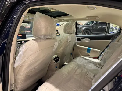 2025 جينيسيس جي 70