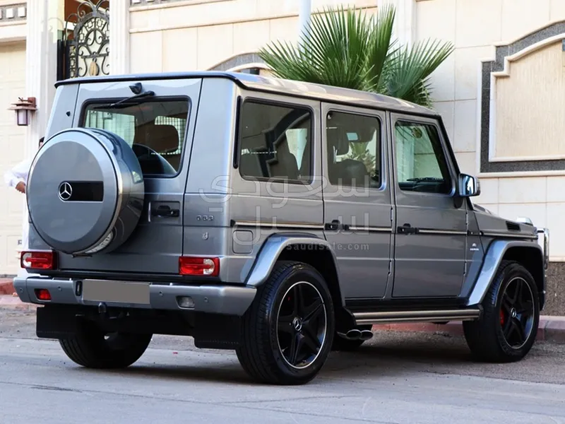 2017 مرسيدس - بنز جي 63 أي إم جي