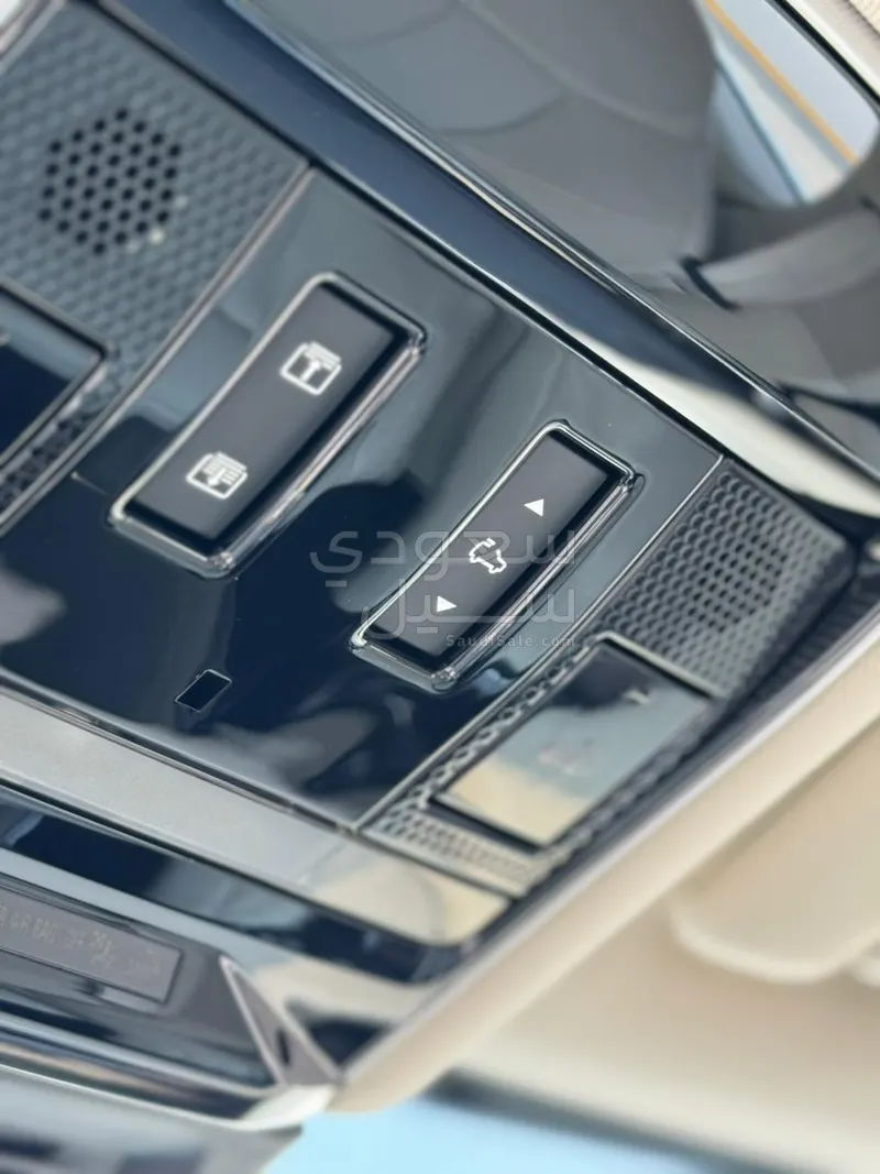 2024 لاند روفر رينج روفر فوج اس اي