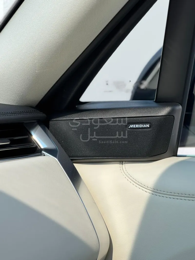 2024 لاند روفر رينج روفر فوج اس اي