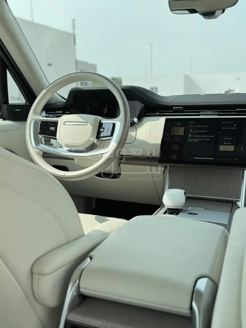 2024 لاند روفر رينج روفر فوج اس اي