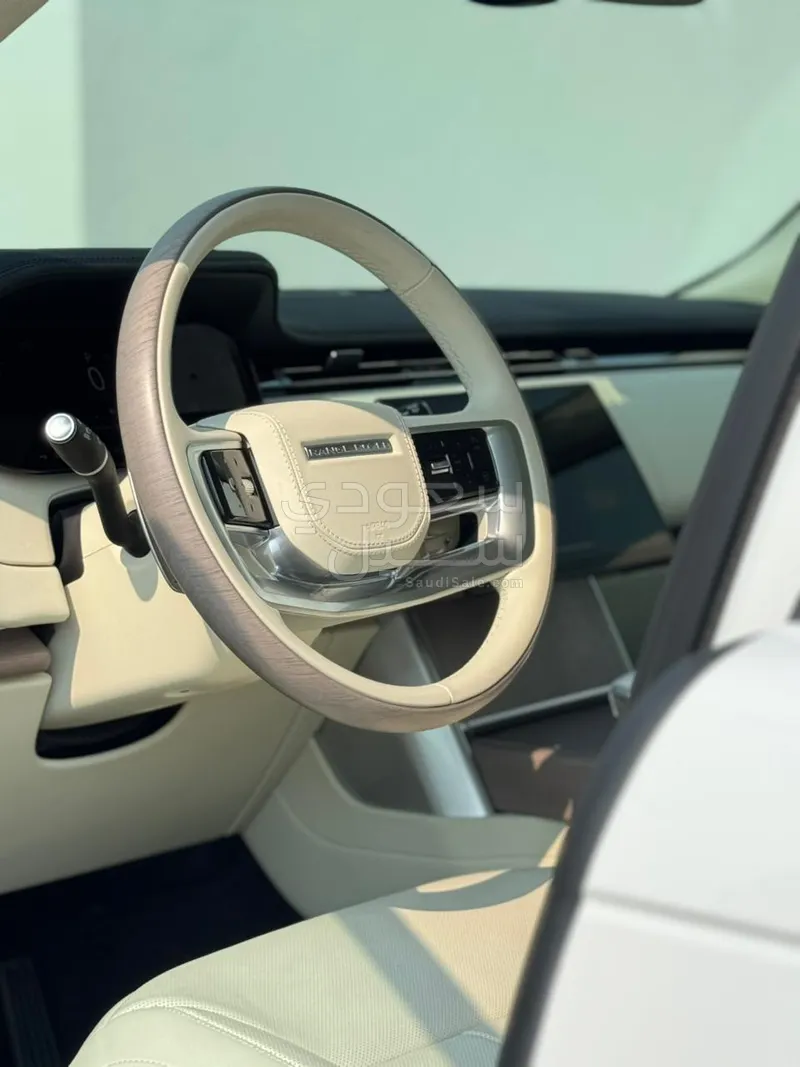 2024 لاند روفر رينج روفر فوج اس اي