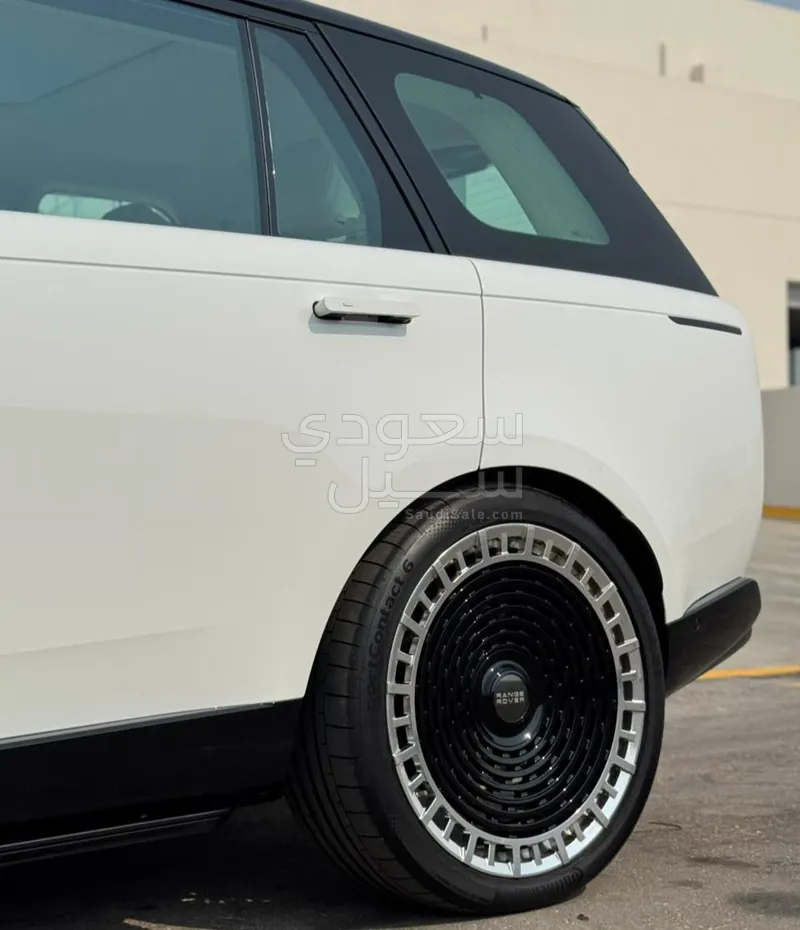 2024 لاند روفر رينج روفر فوج اس اي