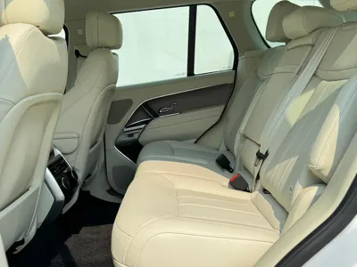 2024 لاند روفر رينج روفر فوج اس اي