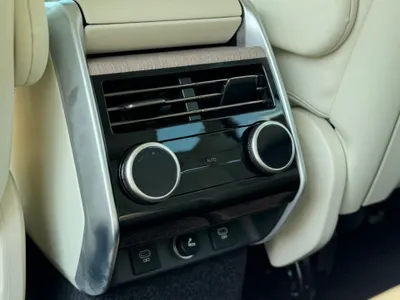 2024 لاند روفر رينج روفر فوج اس اي