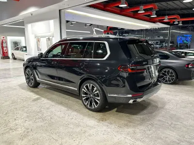 2024 BMW X Series 7