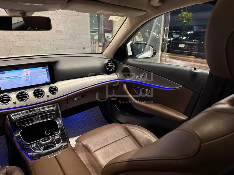 2018 مرسيدس - بنز إي 200