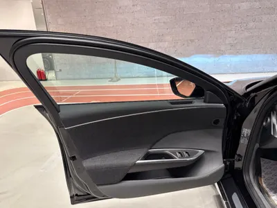 2025 لوسيد اير تورينج