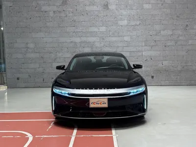 2025 لوسيد اير تورينج