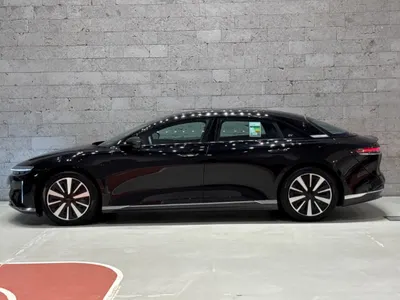 2025 لوسيد اير تورينج