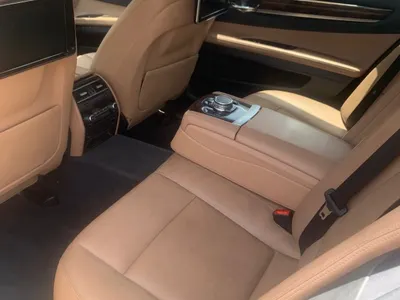 2015 بي ام دبليو الفئة السابعة 730 إل أي