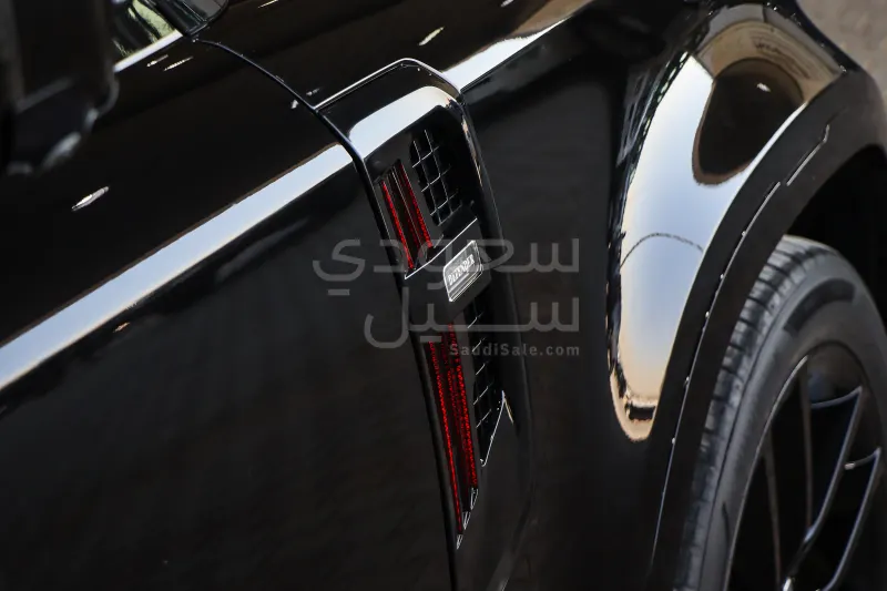 2021 لاند روفر ديفيندر اكس