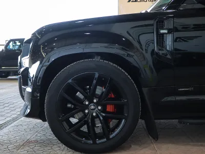 2021 لاند روفر ديفيندر اكس