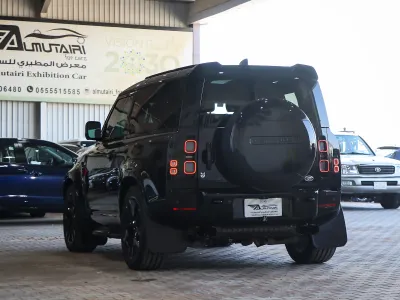 2021 لاند روفر ديفيندر اكس