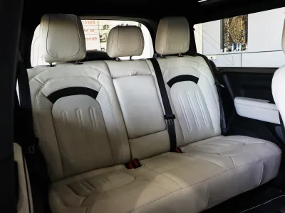 2021 لاند روفر ديفيندر اكس