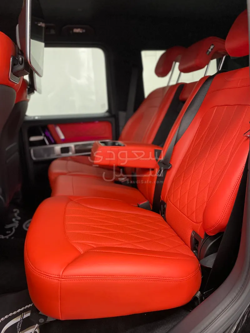 2025 مرسيدس - بنز جي 63 أي إم جي