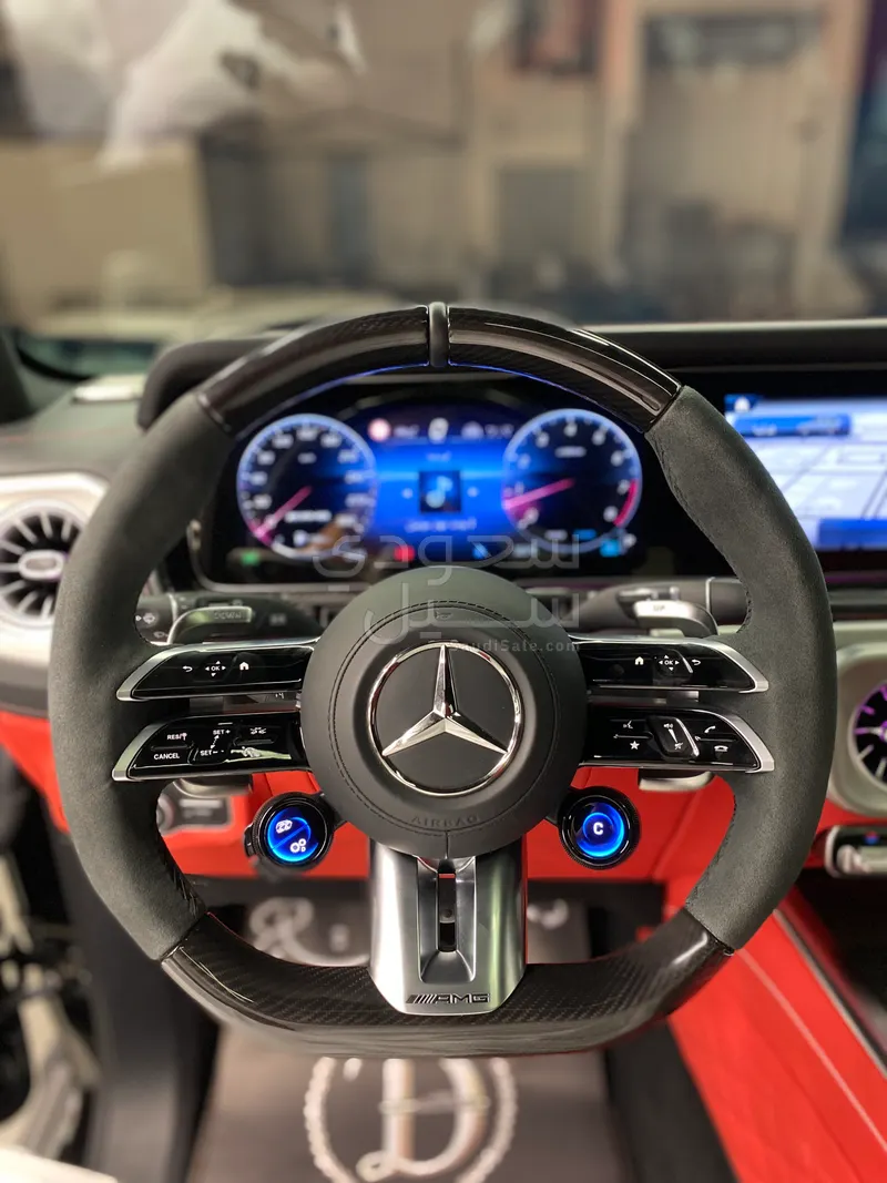 2025 مرسيدس - بنز جي 63 أي إم جي