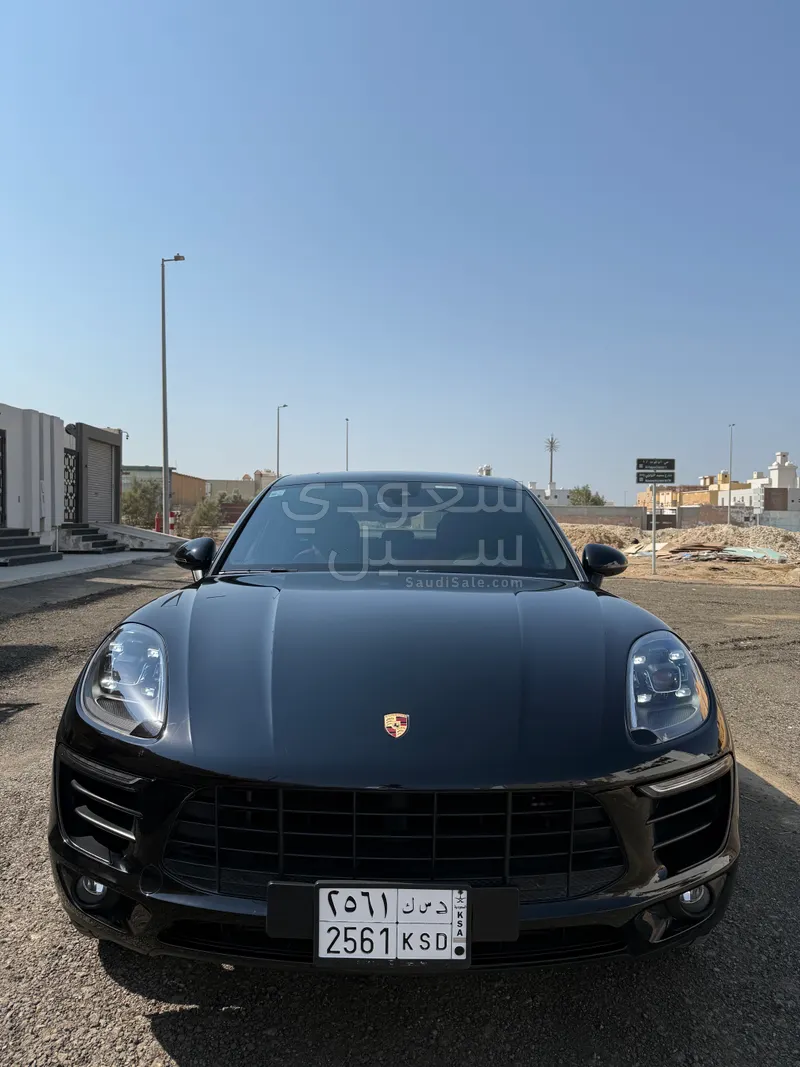 2018 بورش ماكان