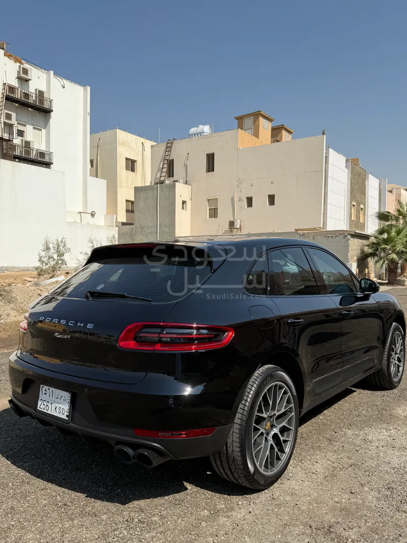 2018 بورش ماكان