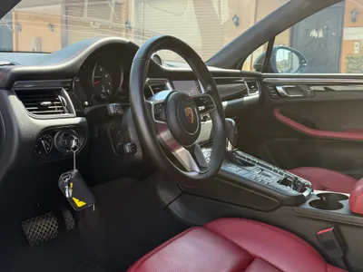 2018 بورش ماكان