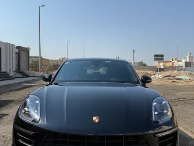 2018 بورش ماكان