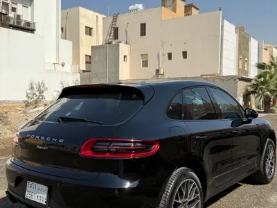 2018 بورش ماكان