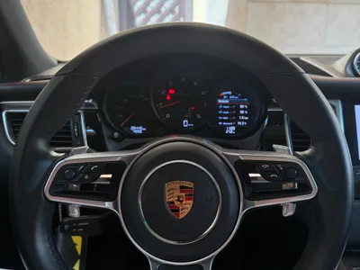 2018 بورش ماكان