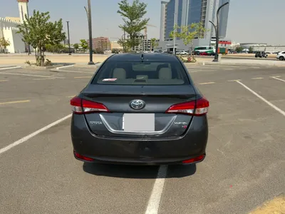 2021 تويوتا ياريس