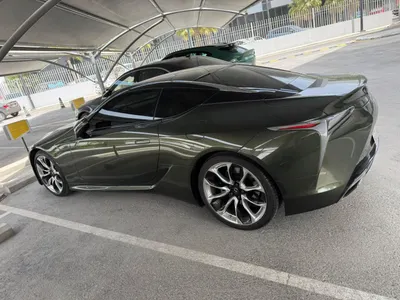 2022 لكزس إل سي 500