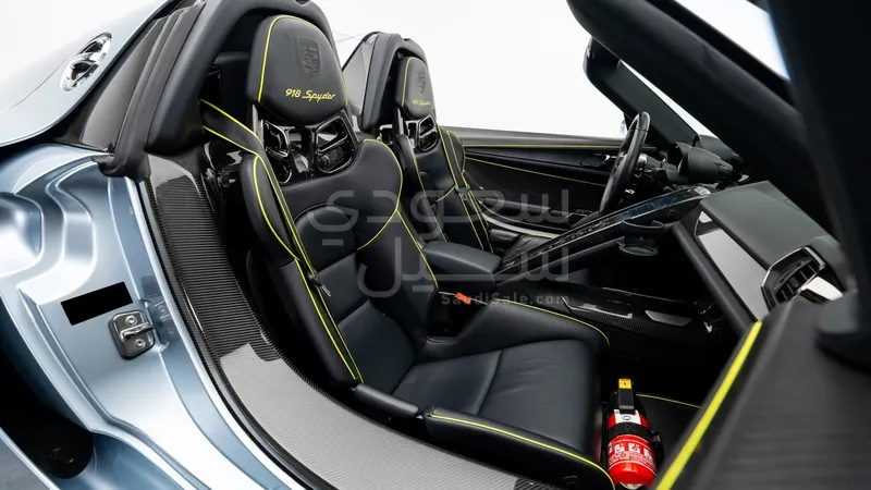 2015 بورش 918 سبايدر