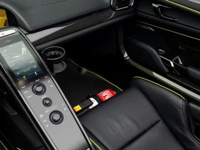 2015 بورش 918 سبايدر