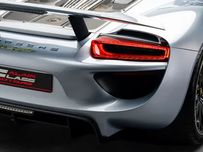 2015 بورش 918 سبايدر